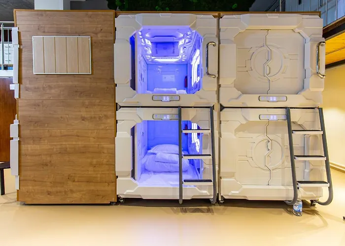 Kapslový hotel Spacehotel 2*